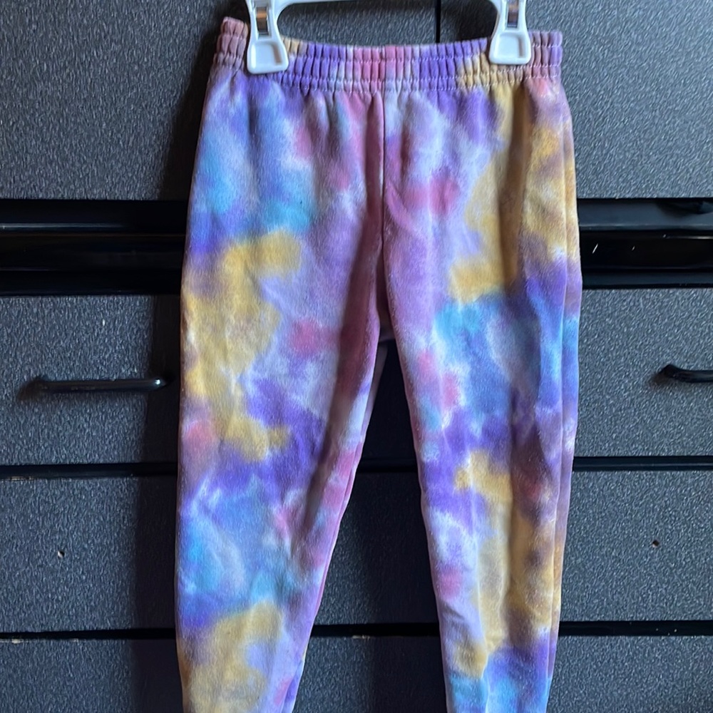 Tie dye sweats *PLEASE BUNDLE! 30% off & Lower shipping w/4+ items